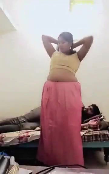 Swathi naidu romantic saree change part-2