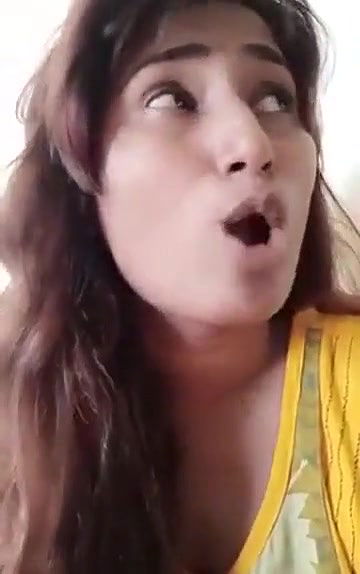 Swathi naidu romantic seducing