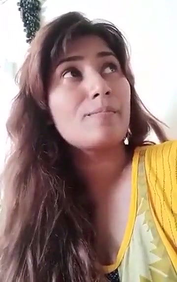 Swathi naidu romantic seducing