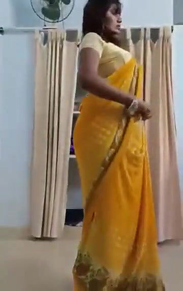 Swathi naidu saree and getting ready for romantic short film shooting