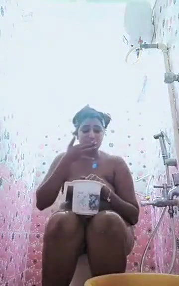 Swathi naidu sexy and nude bath part-7