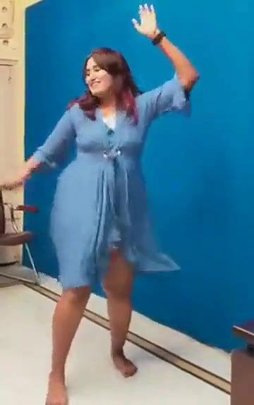 Swathi naidu sexy dance part-2