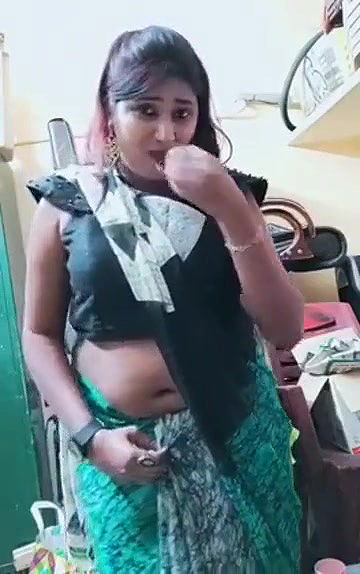 Swathi naidu sexy dress change and getting ready for shoot part -3