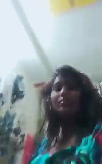 Swathi naidu sexy latest boobs show part-1