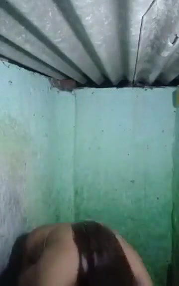 Swathi naidu sexy nude bathing