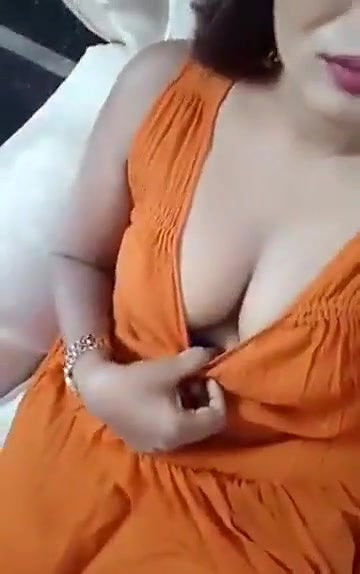 Swathi naidu sexy while shoot latest part-1
