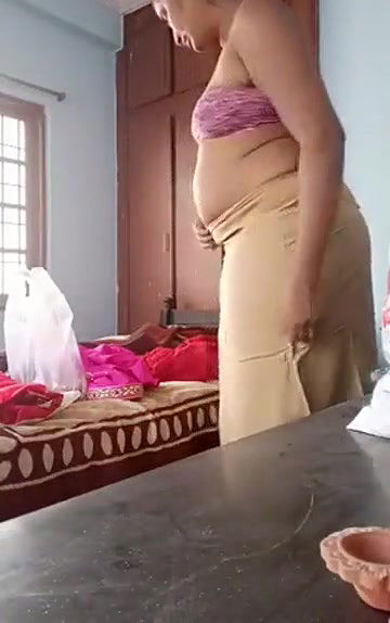 Swathi naidu sexy while shoot latest part-2