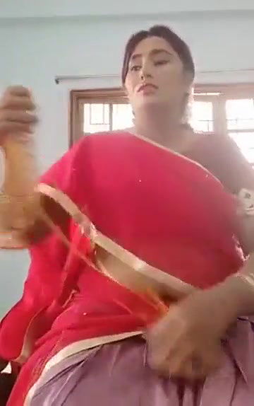 Swathi naidu sexy while shoot latest part-4