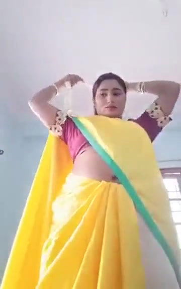 Swathi naidu sexy while shoot latest part-4
