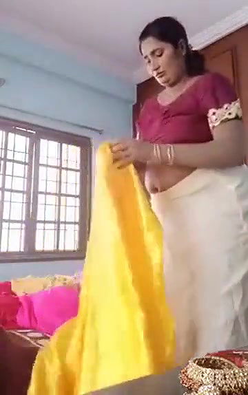 Swathi naidu sexy while shoot latest part-4