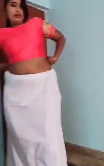 Swathi naidu showing body while dress