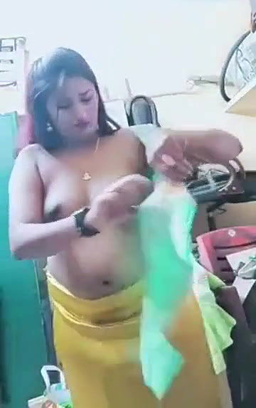 Swathi naidu showing boobs and dress change