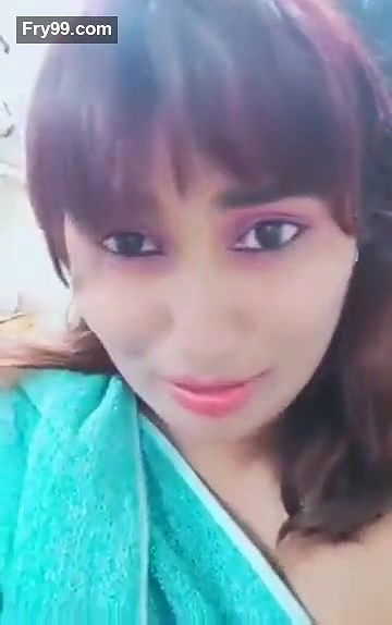 Swathi naidu showing her sexy body