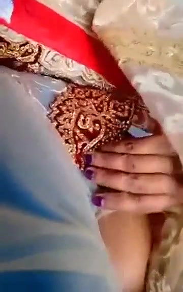 Swathi naidu sitting in saree