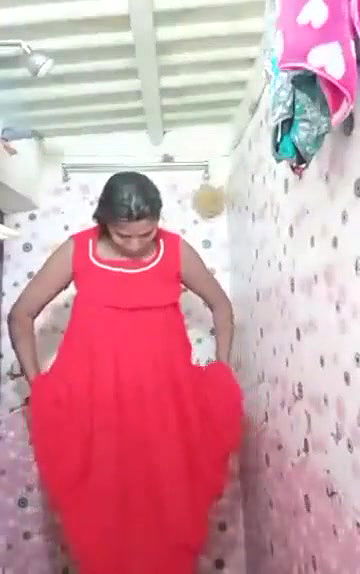 Swathi naidu wearing dress after bath part-1