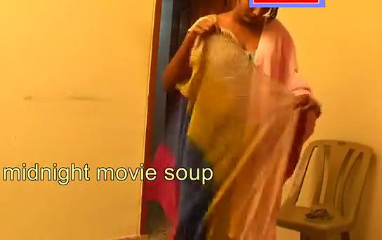 very hot indian housewife after bath wearing saree boy watch secretly