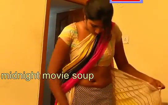 very hot indian housewife after bath wearing saree boy watch secretly