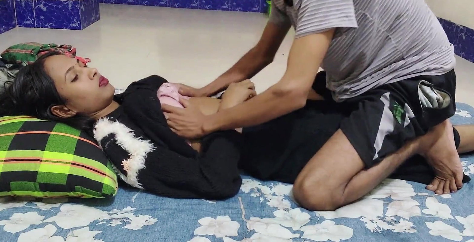 Fucking girlfriend’s big cock and tight pussy xxx porn