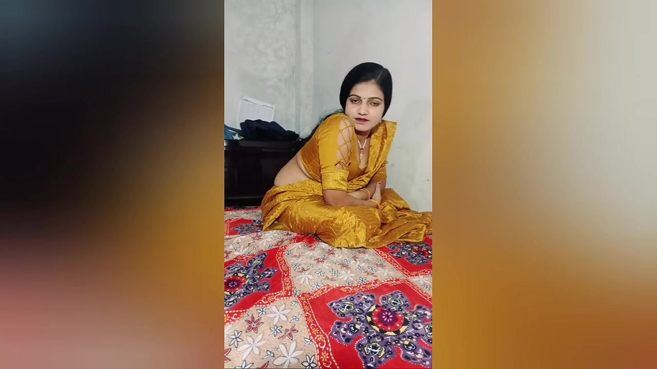 Indian Desi Two friend Having Hardcore with one male Hardcore fucking by him
