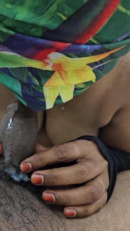 Desi Indian Slutty Sucking