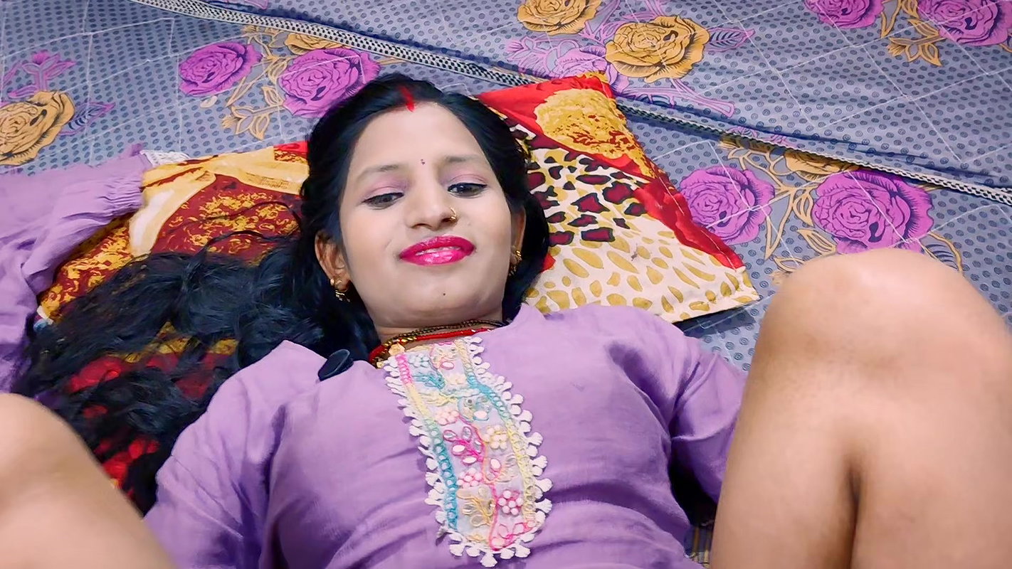 Indian desi stepsis pussy fuking in Hindi audio