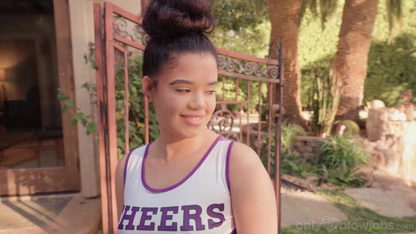 Archer Ali – Cheerleader’s Backyard Tease