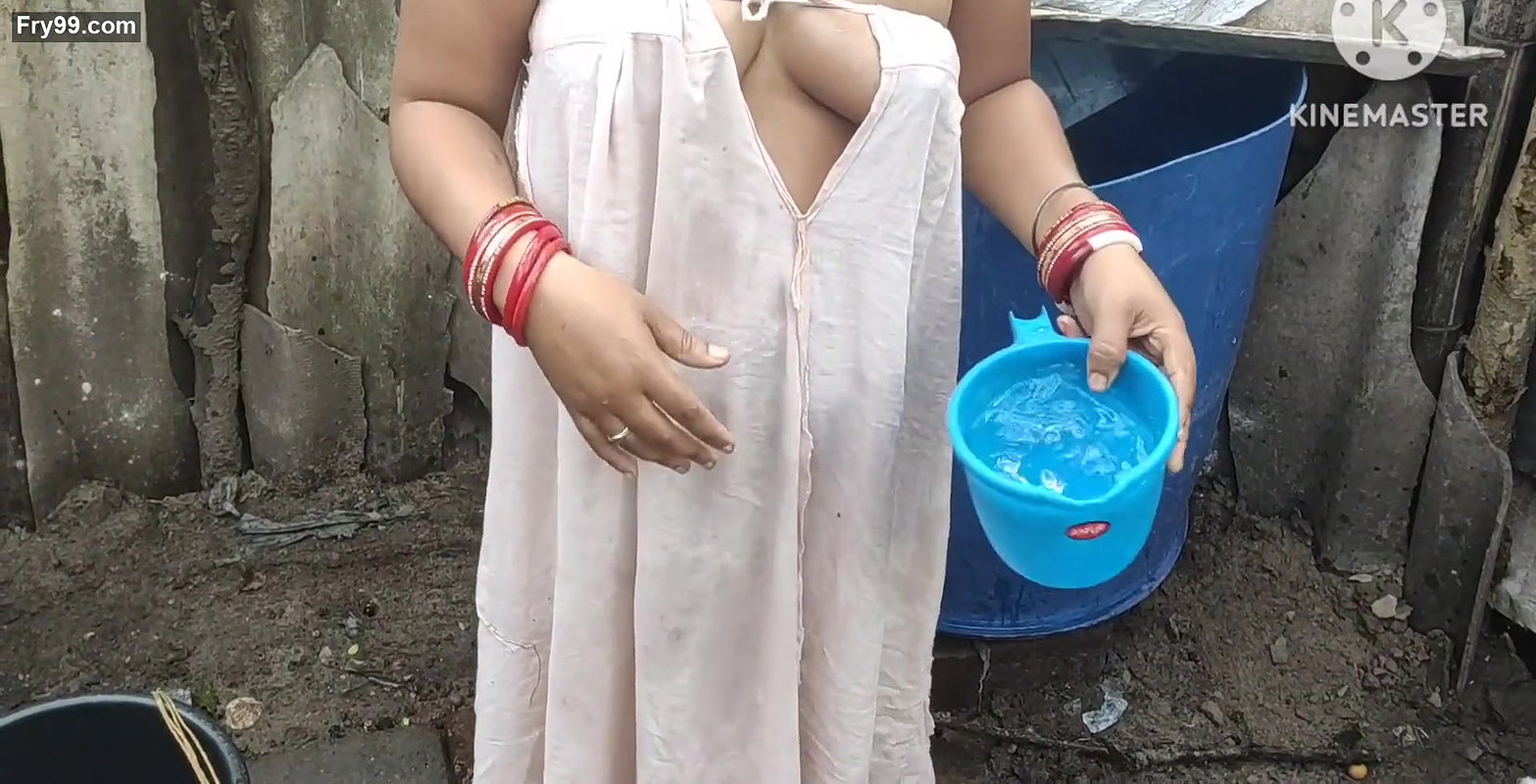 Anita yadav bathing outside with hot boobs
