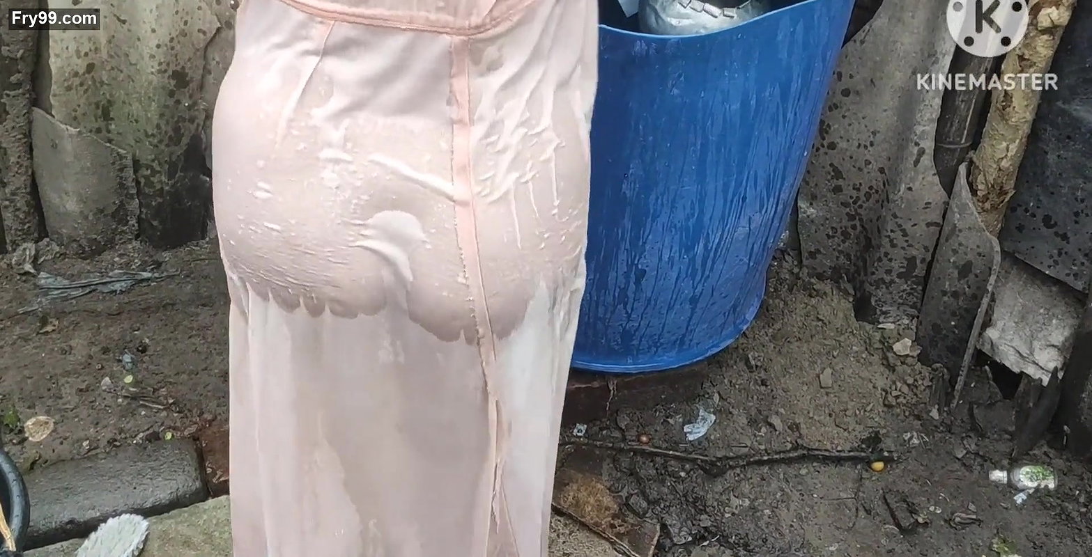 Anita yadav bathing outside with hot boobs