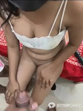 SEXY-MUSKANHOTTY First 3some show with face cum in mouth 1 girl 2