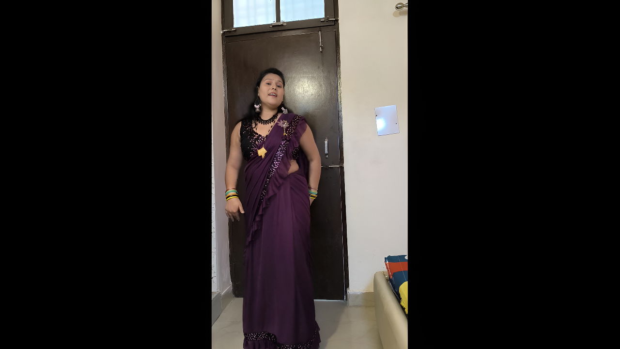 Puja Bhabhi Nude Dance