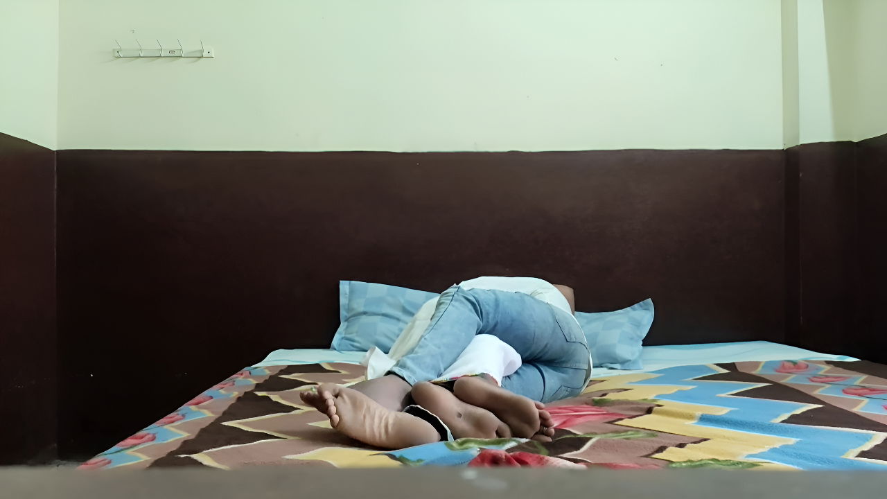 Wedding Anniversary Night in White Saree Part – 1